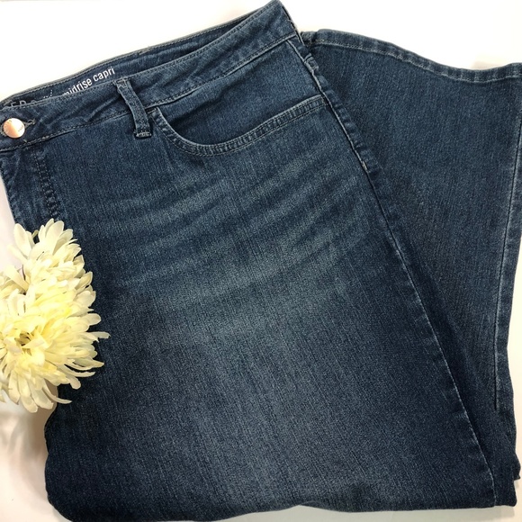 Lee Denim - LEE RIDERS Mid Rise Capri Jeans Size 22W NWOT